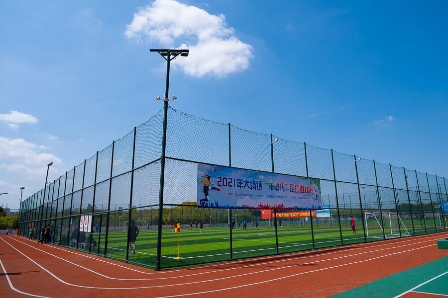 场中村体育, YpEWD, bt