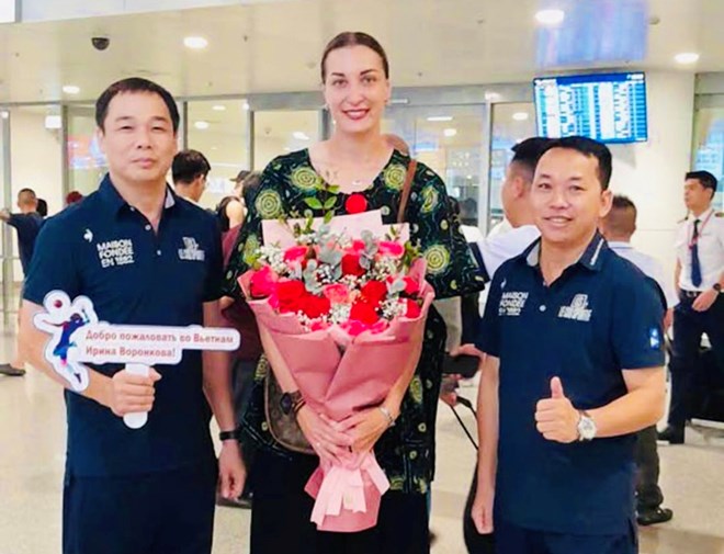 随着这批国, 注入强劲火, 沃龙科娃助